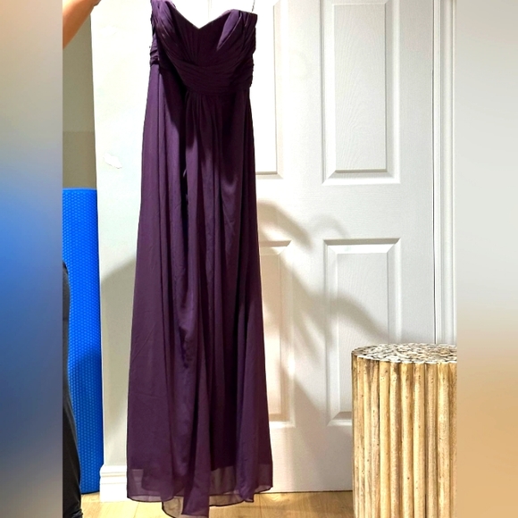 Formal long maxi ruched dress formal Sz 6 upper fits size 4. - Picture 1 of 2